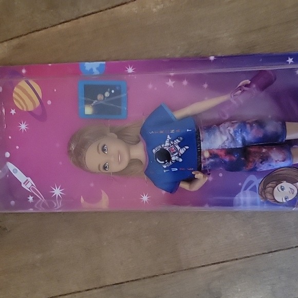 Barbie Space Discovery - Picture 2 of 3